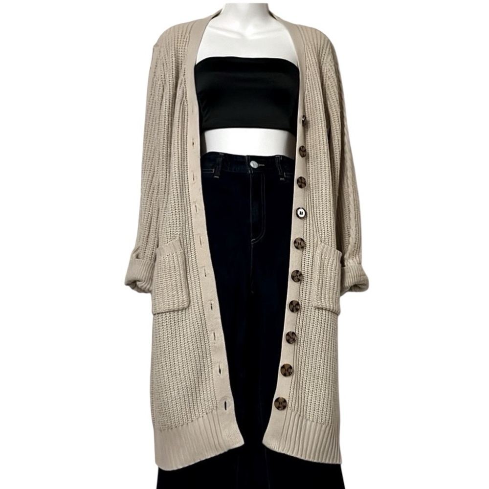 Olive & Oak Women’s Beige Oatmeal Long Button Down Knit V-Neck Cardigan Sweater